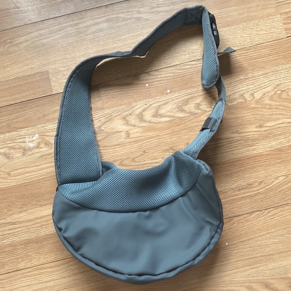 Yudodo Small Dog/Cat Carrier - Picture 2 of 3